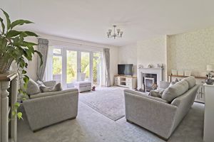 Living Room- click for photo gallery